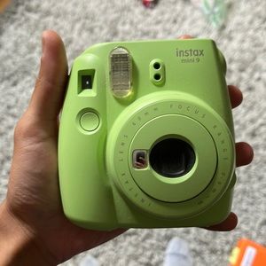 Instax Mini 9 GREEN